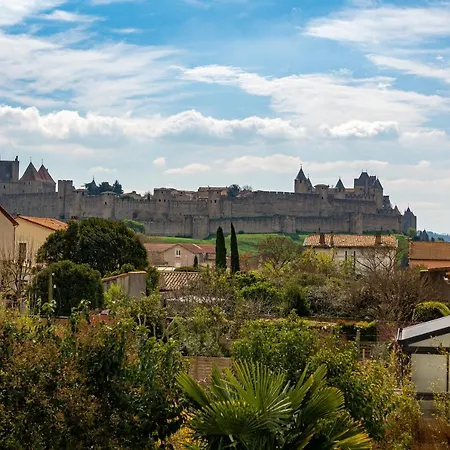 Villa Maison, Piscine&vue Sur La Cité De *