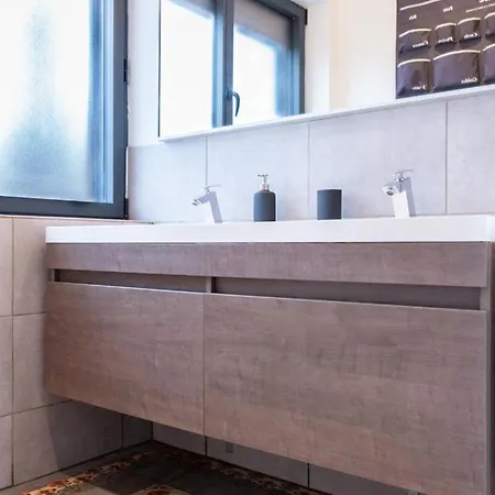 Maison, Piscine & Vue Sur La Cite De Carcassonne